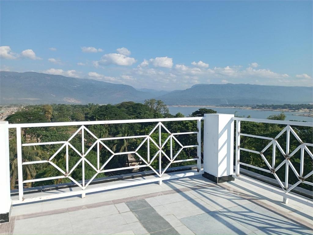 Shada Pathor Hotel & Resort Companiganj Exterior foto